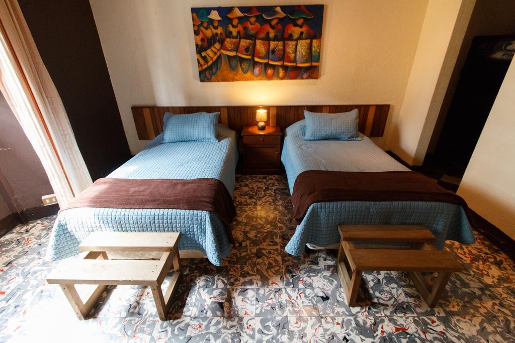 Hotel Modelo Quetzaltenango Chambre photo